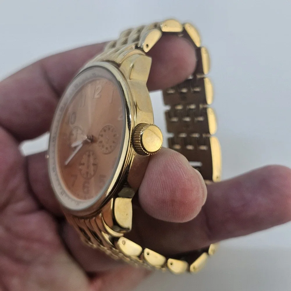 42MM Women's Analog Watch Gold Dial Gold Metal Bands 5.75